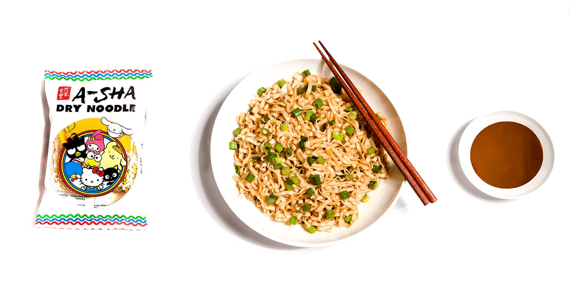 Hello Kitty Mandarin Noodles Supercute Soy Sauce (1 set with 5 packs