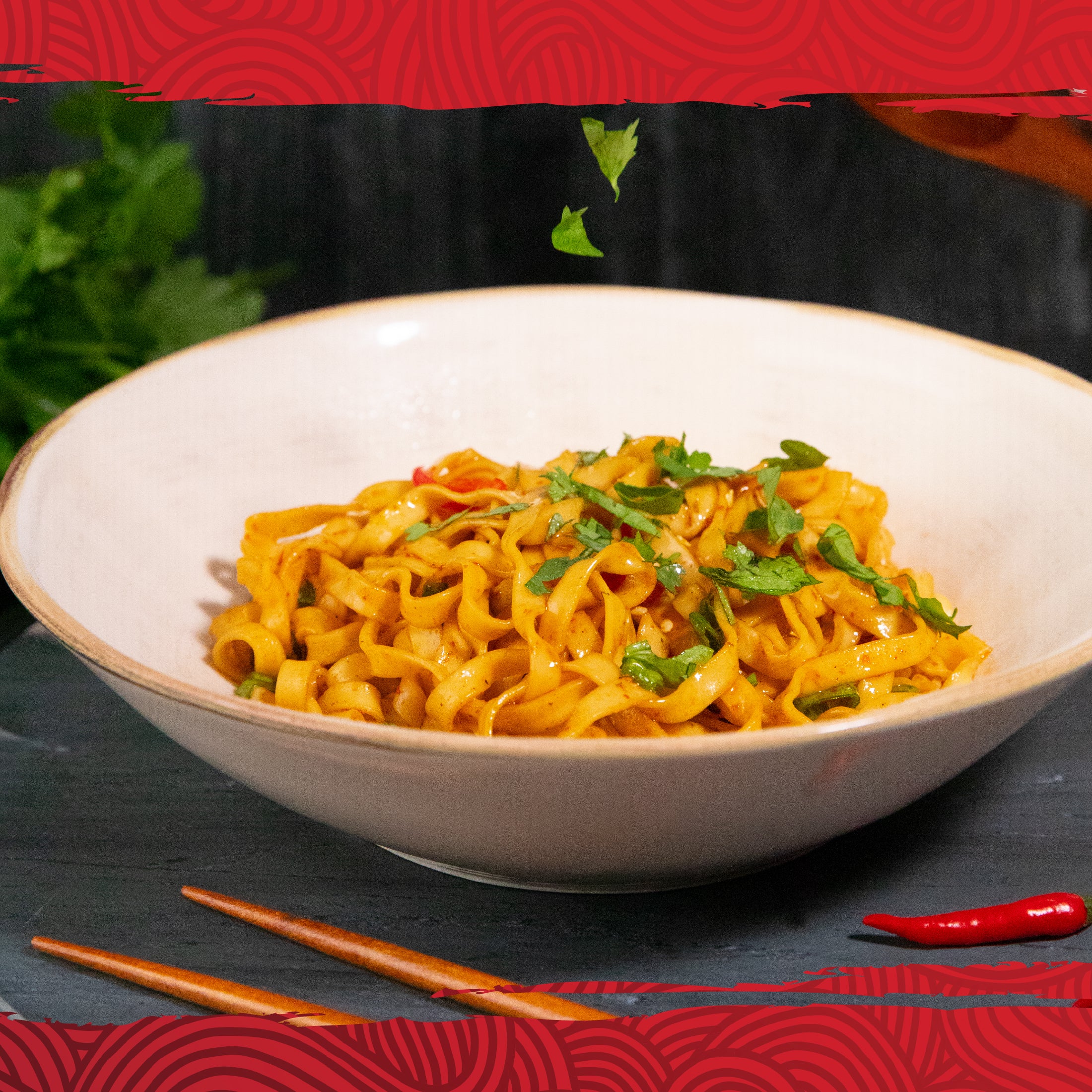 ホームスタイルヌードル Hakka Wide Noodles - Chili Flavor | A-Sha Foods USA