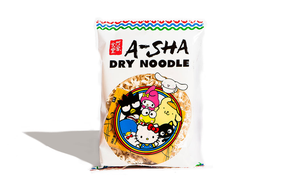 Hello Kitty Mandarin Noodles with Supercute Soy Sauce